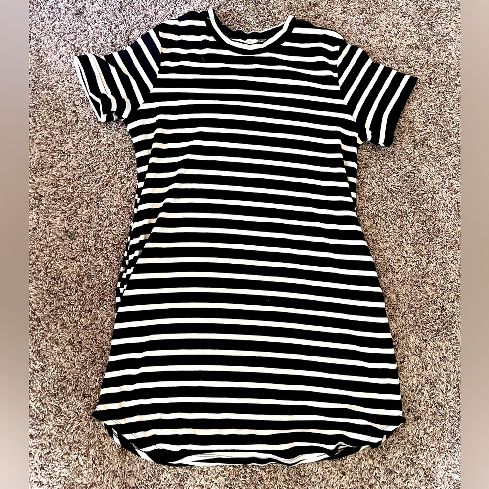 Black and white dress